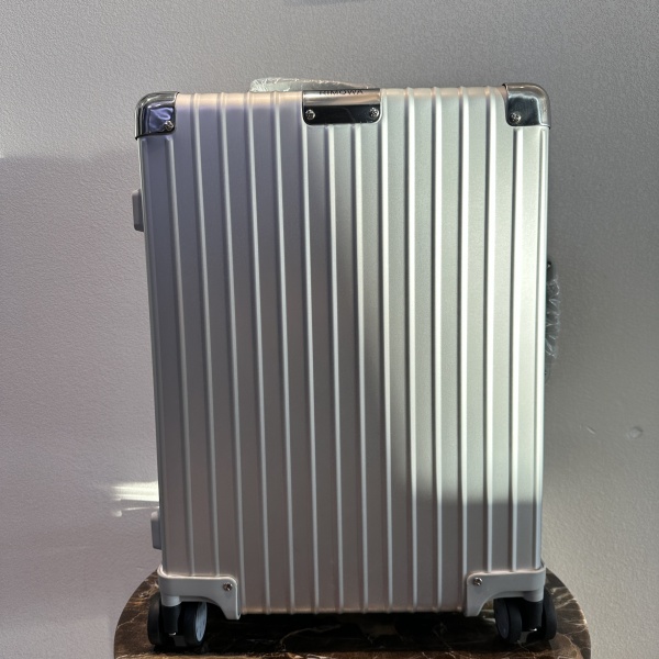 RIMOWA