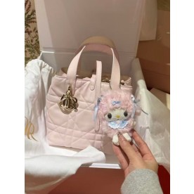 [디올] DIOR Toujours 신상 토트백