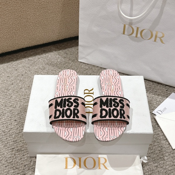 [디올] 여성 신상 (MISS DIOR) 슬리퍼