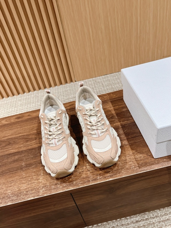 [디올] 신상 스니커즈 DIOR CHRONO SNEAKERS   