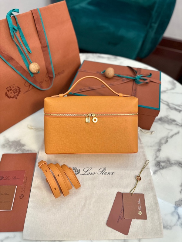 [Loro Piana] Extra L27 pocket 엑스트라 포켓백