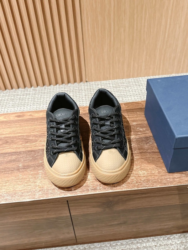 [디올] 신상 스니커즈 DIOR X STONE ISLAND B33 SNEAKERS
