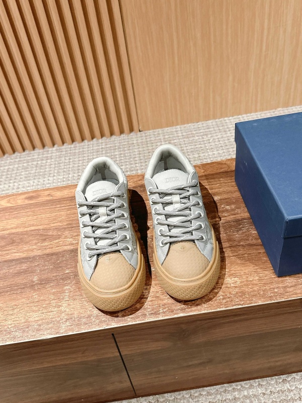 [디올] 신상 스니커즈 DIOR X STONE ISLAND B33 SNEAKERS