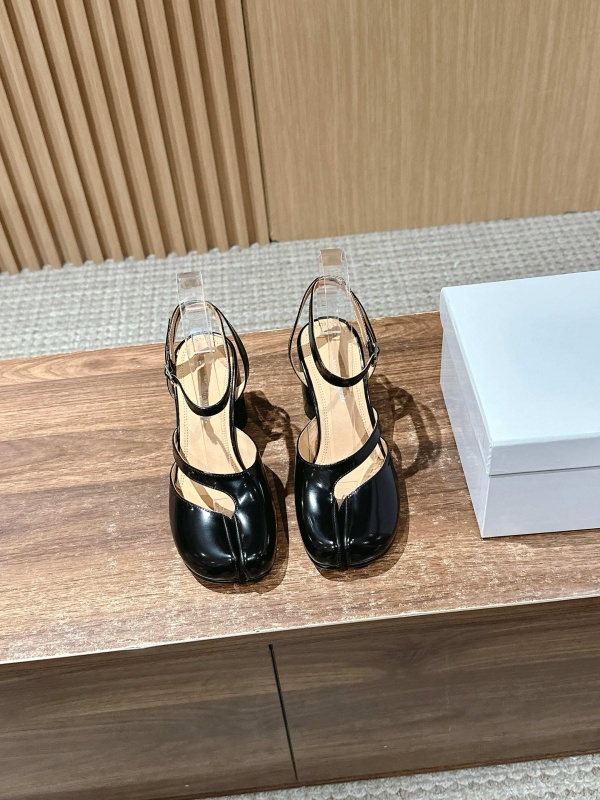 [메종마르지엘라] 타비 슬링백 샌들