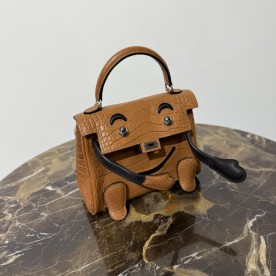 HERMES KELLYDOLL CROCODILE