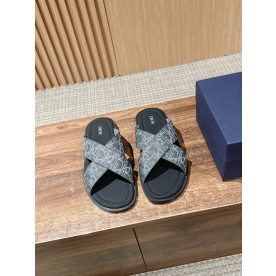 [디올] 신상 슬리퍼 DIOR ALIAS