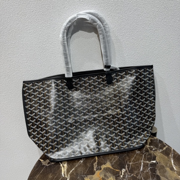 GOYARD