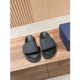 [디올] 신상 슬리퍼