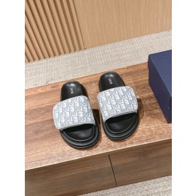 [디올] 신상 슬리퍼