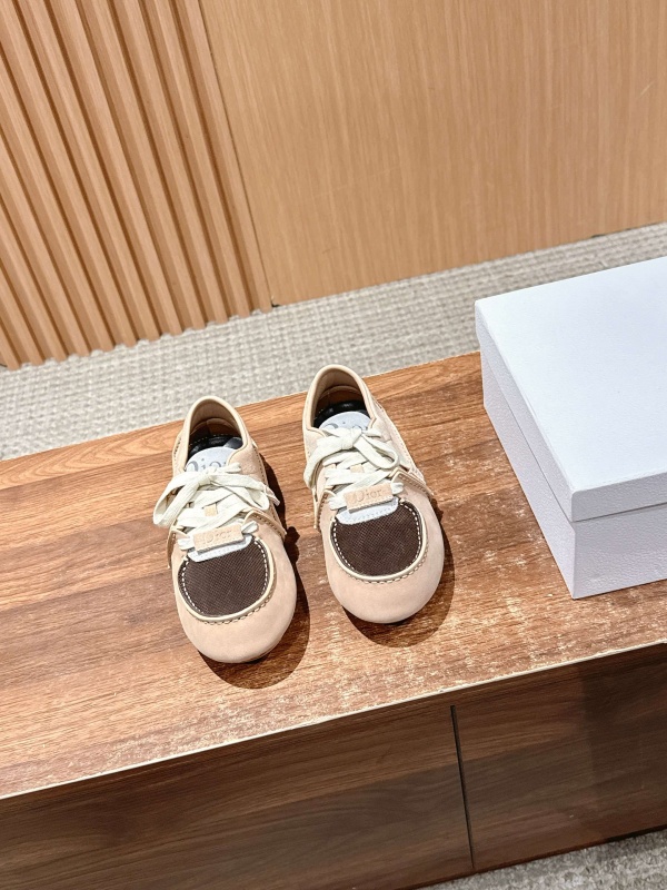 [디올] 신상 스니커즈 Dior Roadie Sneakers