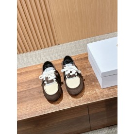 [디올] 신상 스니커즈 Dior Roadie Sneakers
