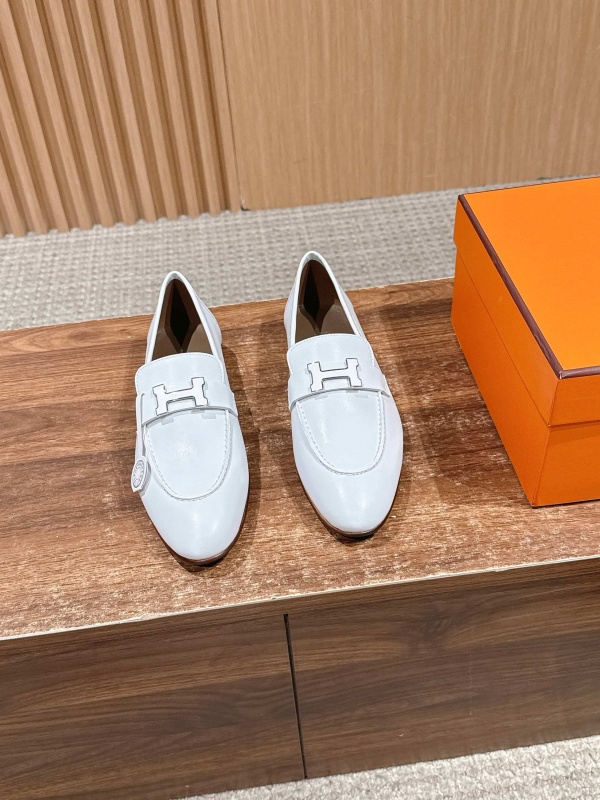 [에르메스] 신상 로퍼