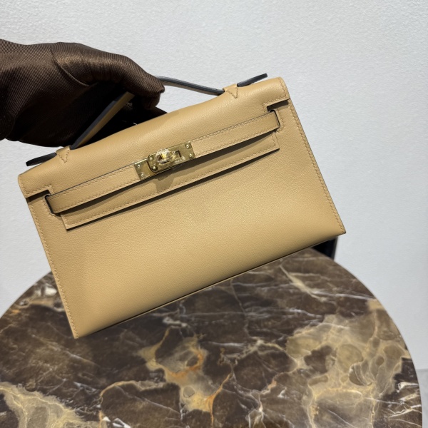 실사 [에르메스] 스위프트 미니 켈리 포쉐트 22cm HERMES MINIKELLY