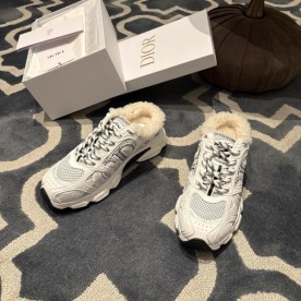 [디올] 신상 스니커즈 Dior CHRONO Sneakers