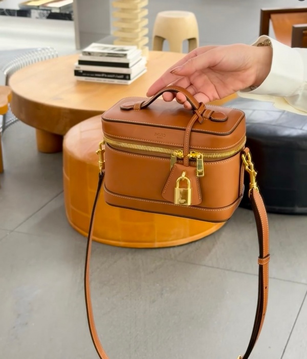 [셀린느] CE VANITY 보우백