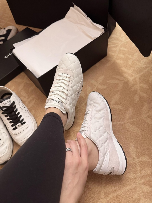 [샤넬] 26C  신상 스니커즈