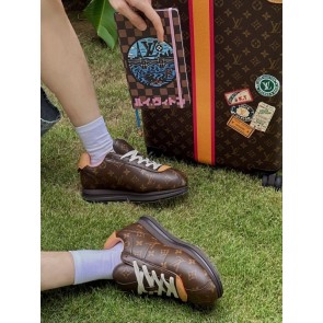 [루이비통] LV X NIGO BUTTER SOFT 신상 남여공용 스니커즈