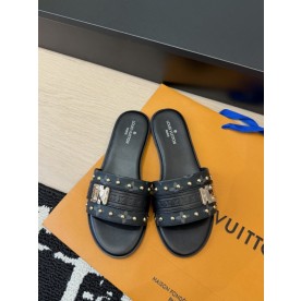 [루이비통] 신상 슬리퍼