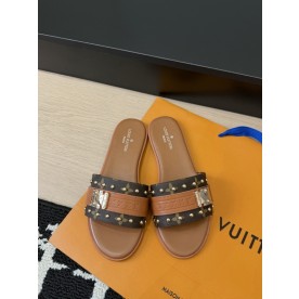 [루이비통] 신상 슬리퍼