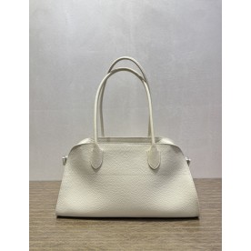 [더로우] Ew 마고 숄더백 Margaux Shoulder Bag 12